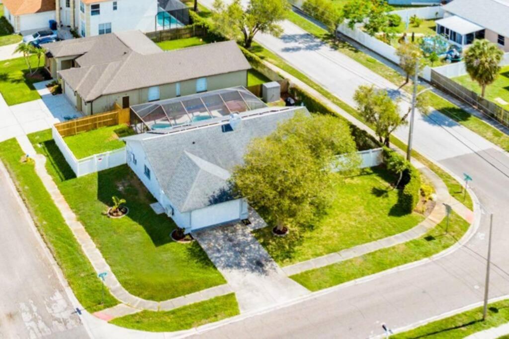Holiday home The Pelican/pool/hottub/gameroom Brandon